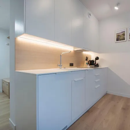 Apartament Deluxe Pinea 219 * Pobierowo
