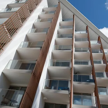Apartament Deluxe Pinea 219 *